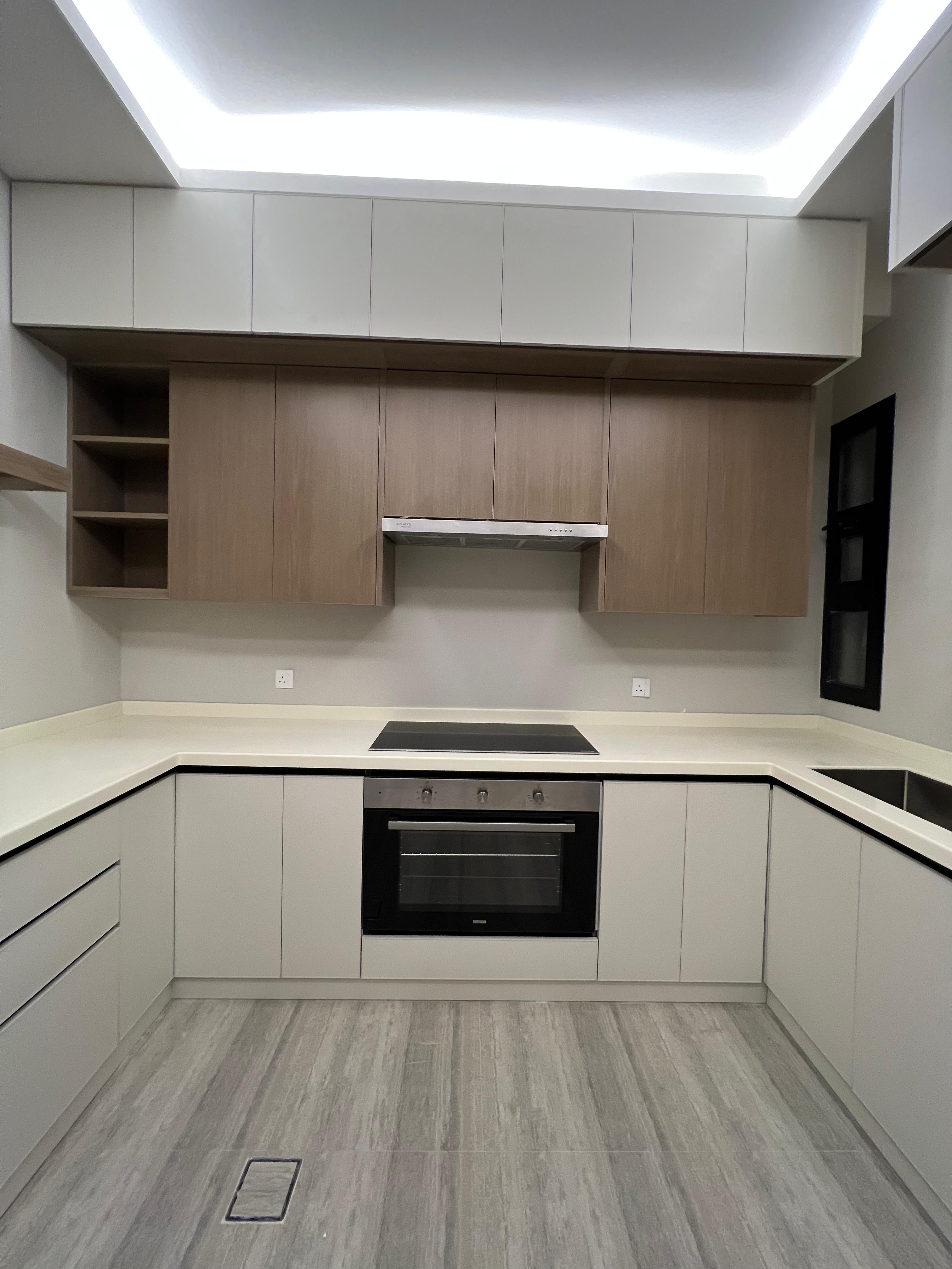 **Luxury Apartment for Rent in King Fahd District - Ground Floor** 🏡